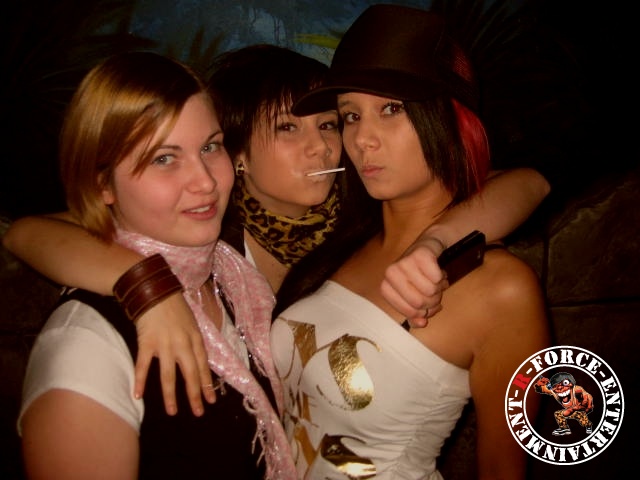 Bild 49 von 320