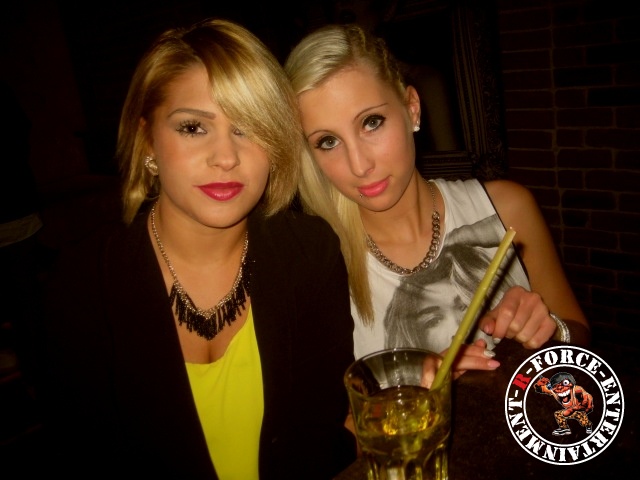 Bild 1 von 46